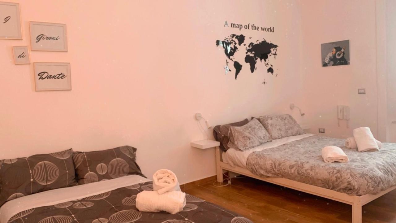 I Gironi Di Dante Apartamento Nápoles Exterior foto